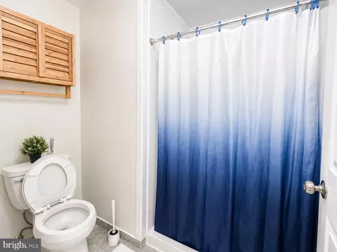 Bath - 4549 Ambermill Rd, Nottingham, MD 21236 photo 3 of 5