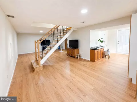 Living - 4549 Ambermill Rd, Nottingham, MD 21236 photo 3 of 3