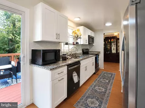 Kitchen - 4549 Ambermill Rd, Nottingham, MD 21236 photo 2 of 2