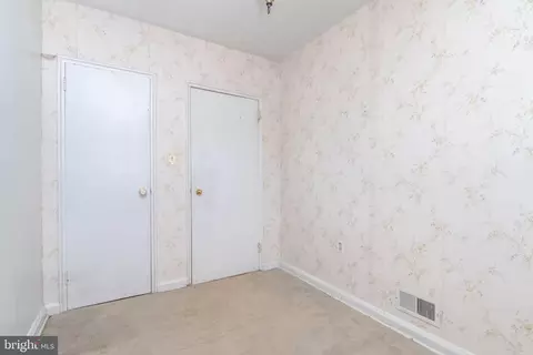 Bedroom - 2001 Ormand Rd, Dundalk, MD 21222 photo 8 of 10