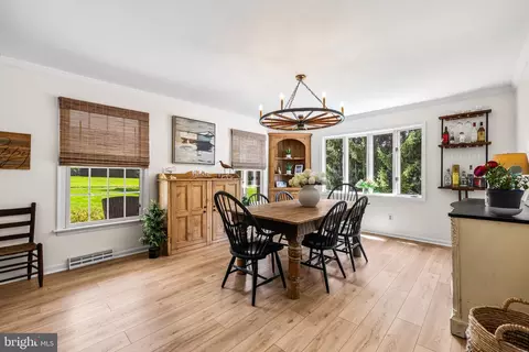 Dining - 2806 York Manor Rd, Phoenix, MD 21131 photo 1 of 2