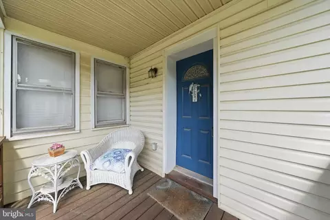 Exterior - 33 Eastship Rd, Dundalk, MD 21222 photo 1 of 12