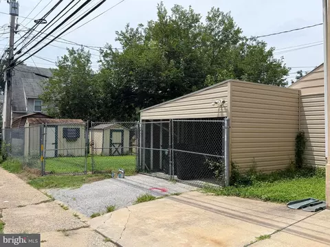 Exterior - 6 Flagship Rd, Dundalk, MD 21222 photo 4 of 4