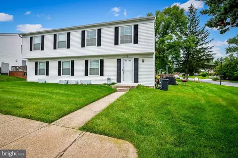 2 Brookshire Dr #A, Reisterstown, MD 21136