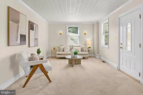 Living - 4903 Cedar Ave, Halethorpe, MD 21227 photo 1 of 5