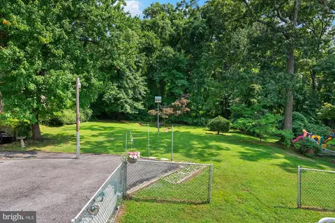 Exterior - 4903 Cedar Ave, Halethorpe, MD 21227 photo 8 of 9