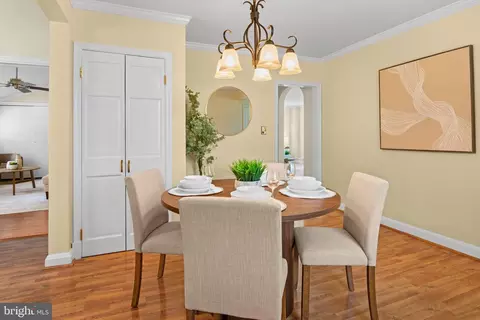 Dining - 4903 Cedar Ave, Halethorpe, MD 21227 photo 4 of 7