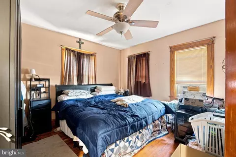Bedroom - 6919 Beech Ave, Baltimore, MD 21206 photo 1 of 6