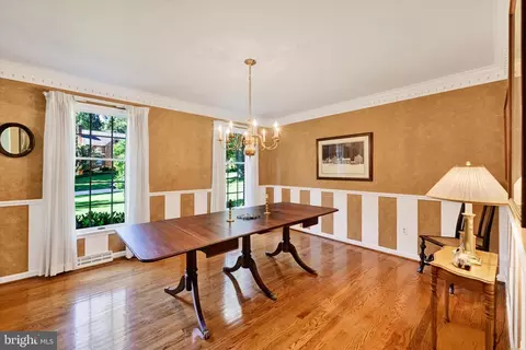Dining - 14226 Sawmill Ct, Phoenix, MD 21131 photo 2 of 3