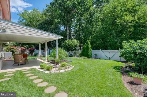 Exterior - 9001 Deviation Rd, Nottingham, MD 21236 photo 8 of 10