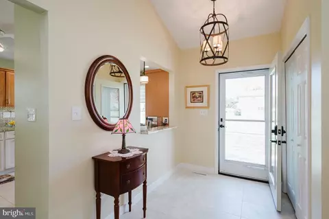 Entry Way - 9001 Deviation Rd, Nottingham, MD 21236 photo 2 of 6