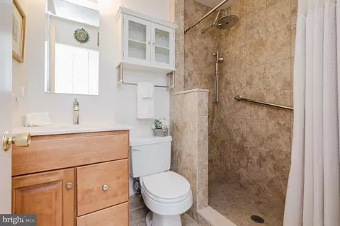 Bath - 9001 Deviation Rd, Nottingham, MD 21236 photo 2 of 3