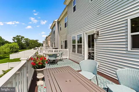 Exterior - 2912 Shaws Rd, Edgemere, MD 21219 photo 9 of 11
