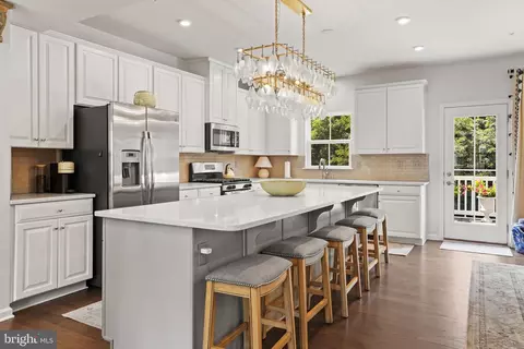 Kitchen - 2912 Shaws Rd, Edgemere, MD 21219 photo 1 of 6