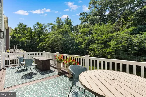 Exterior - 2912 Shaws Rd, Edgemere, MD 21219 photo 7 of 11