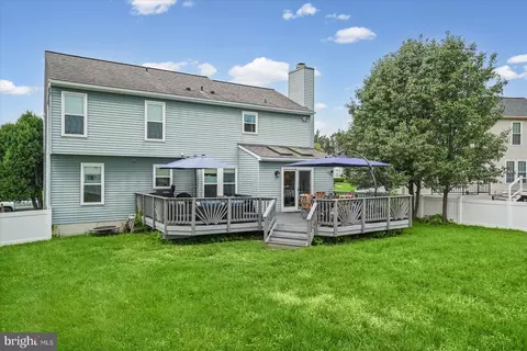 Exterior - 2103 Cross Trails Rd, Windsor Mill, MD 21244 photo 5 of 10