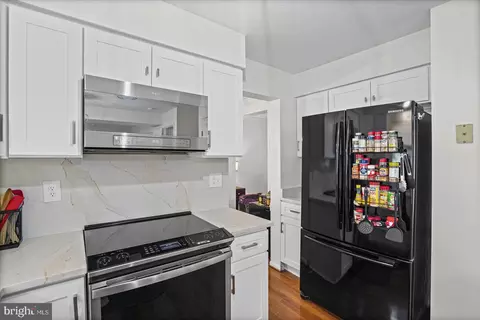 Kitchen - 2103 Cross Trails Rd, Windsor Mill, MD 21244 photo 6 of 6