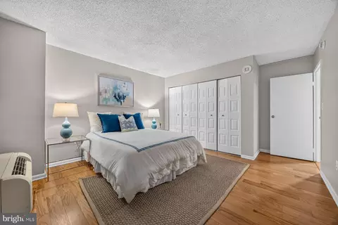 Bedroom - 205 E Joppa Rd, Towson, MD 21286 photo 6 of 7