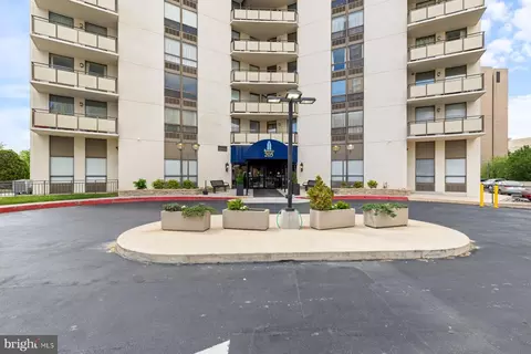 Exterior - 205 E Joppa Rd, Towson, MD 21286 photo 2 of 5