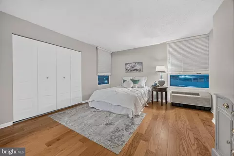 Bedroom - 205 E Joppa Rd, Towson, MD 21286 photo 4 of 7