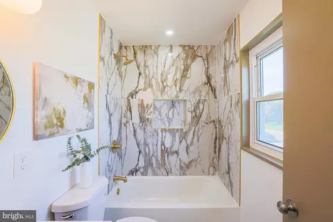 Bath - 3733 Coronado Rd, Windsor Mill, MD 21244 photo 7 of 7