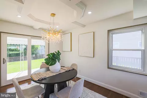 Dining - 3733 Coronado Rd, Windsor Mill, MD 21244 photo 3 of 6