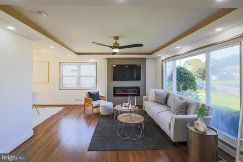 Living - 3733 Coronado Rd, Windsor Mill, MD 21244 photo 1 of 4