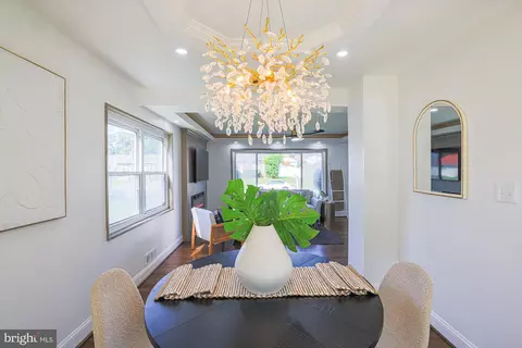 Dining - 3733 Coronado Rd, Windsor Mill, MD 21244 photo 5 of 6