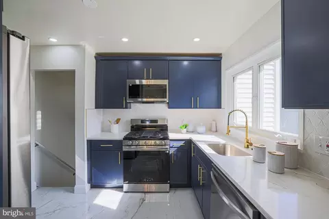 Kitchen - 3733 Coronado Rd, Windsor Mill, MD 21244 photo 3 of 4