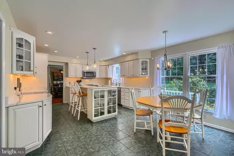 Kitchen - 6109 Fork Woods Rd, Baldwin, MD 21013 photo 3 of 6