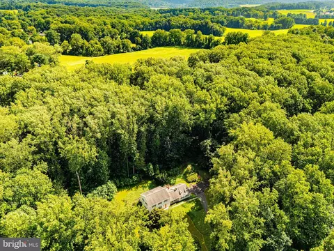 View/Area - 6109 Fork Woods Rd, Baldwin, MD 21013 photo 1 of 1