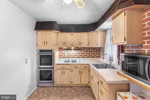 Kitchen - 5677 Arnhem Rd, Baltimore, MD 21206 photo 2 of 2