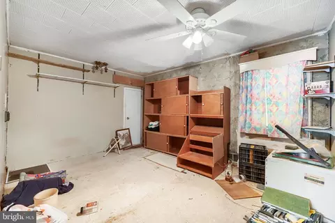 Bedroom - 13006 Eastern Ave, Middle River, MD 21220 photo 2 of 2