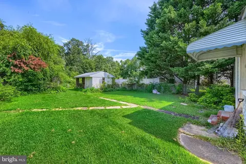Exterior - 13006 Eastern Ave, Middle River, MD 21220 photo 1 of 7