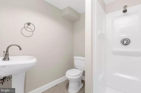 Bath - 243 4th Ave, Halethorpe, MD 21227 photo 4 of 4