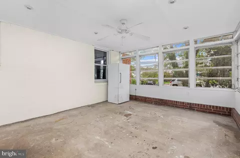Exterior - 243 4th Ave, Halethorpe, MD 21227 photo 7 of 12