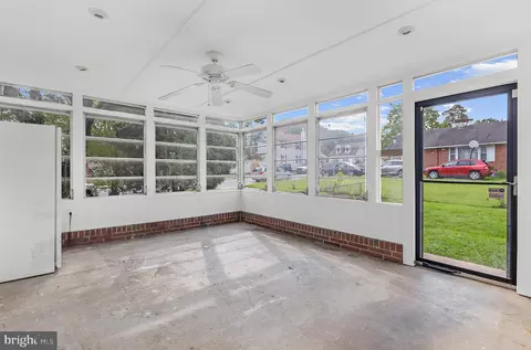 Exterior - 243 4th Ave, Halethorpe, MD 21227 photo 5 of 12