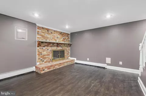Living - 243 4th Ave, Halethorpe, MD 21227 photo 8 of 8