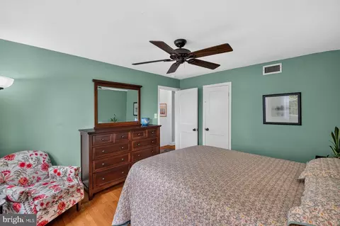 Bedroom - 1672 Hardwick Rd, Towson, MD 21286 photo 3 of 4