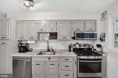 Kitchen - 1672 Hardwick Rd, Towson, MD 21286 photo 1 of 1