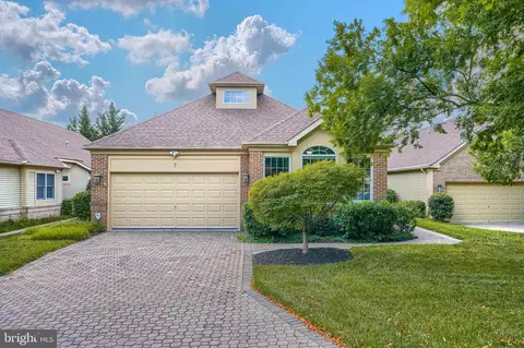 7 Stone Gate Ct, Pikesville, MD 21208