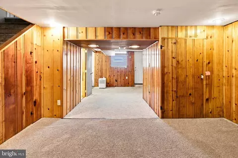 Entry Way - 1923 Wareham Rd, Dundalk, MD 21222 photo 12 of 12