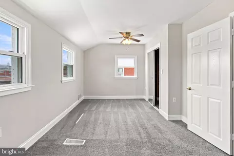 Bedroom - 1923 Wareham Rd, Dundalk, MD 21222 photo 3 of 4