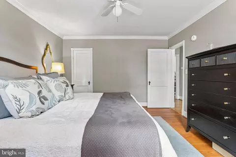 Bedroom - 80 Dunkirk Rd, Baltimore, MD 21212 photo 3 of 6