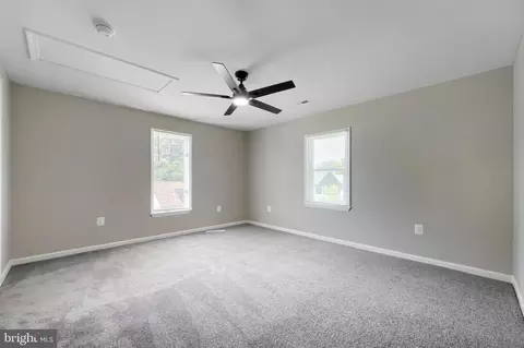 Entry Way - 20 Transverse Ave, Middle River, MD 21220 photo 8 of 8