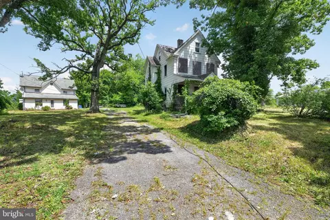 Other - 2923 N 2925 N Rolling Rd, Windsor Mill, MD 21244 photo 4 of 18