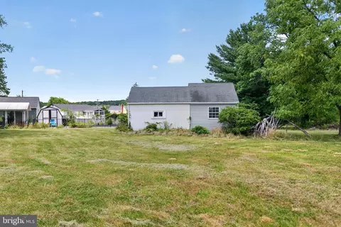 Exterior - 2923 N 2925 N Rolling Rd, Windsor Mill, MD 21244 photo 15 of 16