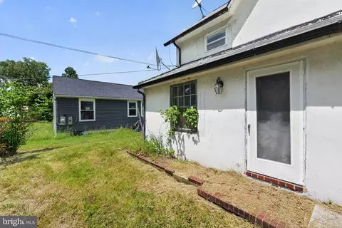 Exterior - 2923 N 2925 N Rolling Rd, Windsor Mill, MD 21244 photo 13 of 16