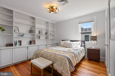 Bedroom - 620 Murdock Rd, Baltimore, MD 21212 photo 5 of 5