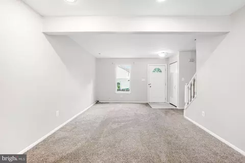 Living - 3 Jack Pine Pl, Nottingham, MD 21236 photo 3 of 4